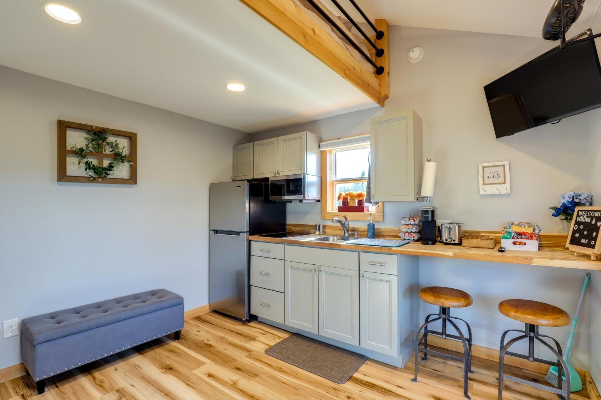 Marshall Studio With Loft, Hot Tub And Views! Luaran gambar